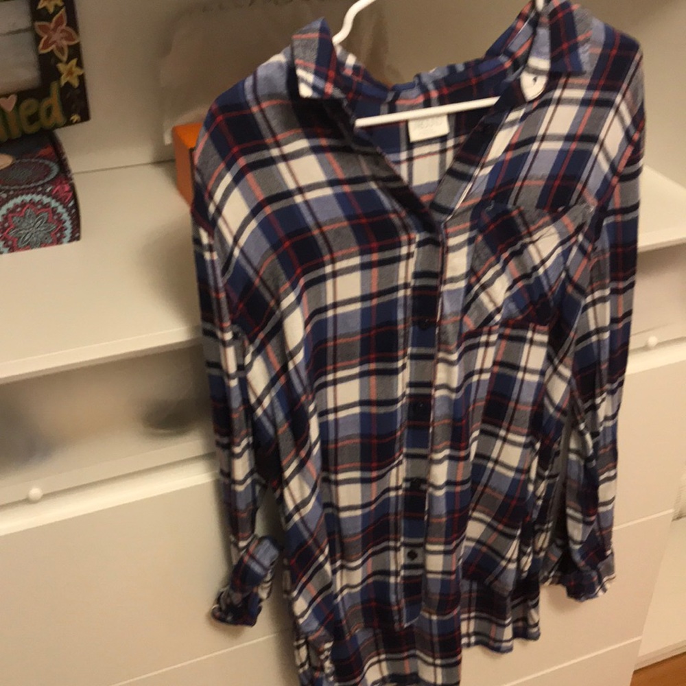 Abound Shirt long from back